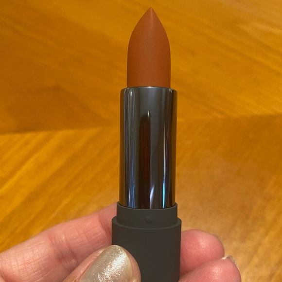 Bite Beauty Power Move Soft Matte Lipstick Harissa - Picture 9 of 16